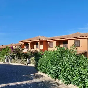 A Golfo Di A 450 Mt Dal Mare Marinella (Sardinia)